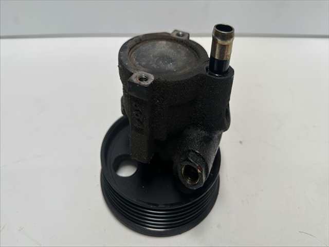 Bomba de Direccion Renault Kangoo 1.5 DCI