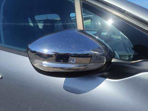 Foto 1ª: Retrovisor Derecho Peugeot 2008 SIGNATURE 82CV 60KW (2017)