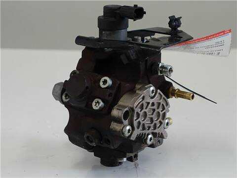 Foto 2ª: Bomba Inyeccion Citroen C4 1.6 HDI BERLINA 90CV 66KW [9HX (DV6ATED4)] (2005)