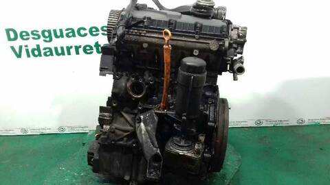 Foto 2ª: Despiece Motor Volkswagen Passat 1.9 TDI 130CV 96KW (2000)