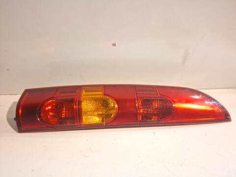 Piloto Trasero Izquierdo Renault Kangoo K9K702