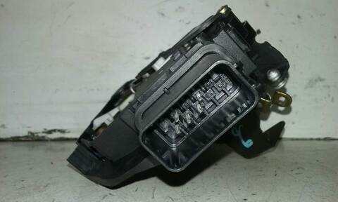 Foto 3ª: Cerradura Puerta Delantera Derecha Ford C Max 1.6 TDCI CAT 109CV 80KW FOCUS CAP) [G8DA] (2004)