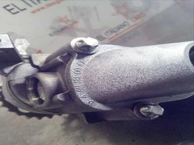 Foto 1ª: Bomba de Aceite Mercedes Clase C 160 C 220 T CDI 203.206) 143CV 105KW FAMILIAR [OM611962] (2001)