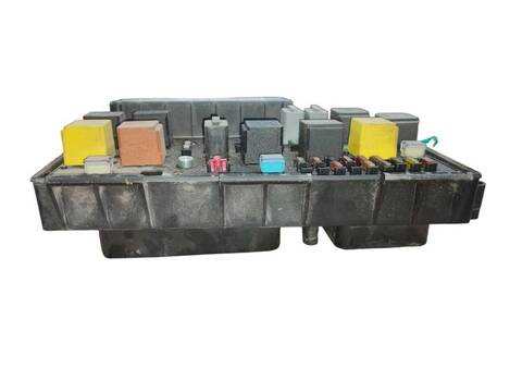 Caja Reles Fusibles Opel Astra 1.7 CDTI L48) 100CV