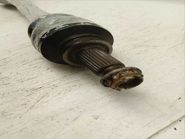 Foto 3ª: Transmision Trasera Izquierda Bmw Serie 1 114 118D M SPORT 150CV 110KW [B47D20A] (2019)