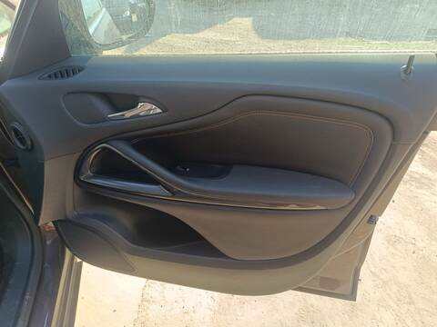 Tapizados Cartoneras Opel Zafira EXCELLENCE 136CV 100KW