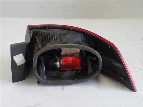 Foto 2ª: Piloto Trasero Izquierdo Renault Laguna 1.9 DCI BG0G) 120CV 88KW [F9Q 750] (2003)
