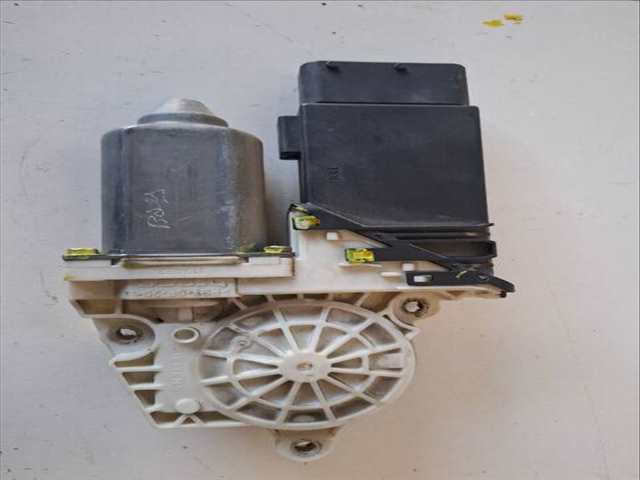 Foto 1ª: Elevalunas Eléctrico Delantero Izquierdo Volkswagen Golf CONCEPTLINE 4MOTION 90CV (2000)