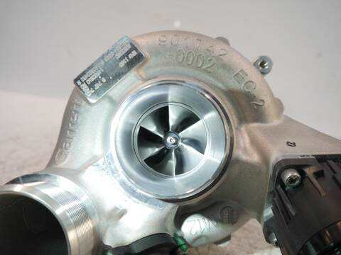 Foto 3ª: Turbocompresor Bmw XM 653 CV 480KW [S68B44A XB1161T0 S68] (2024)
