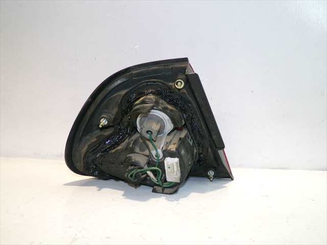 Foto 3ª: Piloto Trasero Derecho Nissan Almera 2.0 D SEDAN,1998-2000 [CD20] (1999)