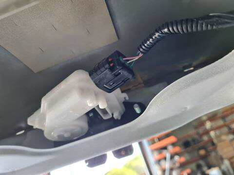 Foto 2ª: Cerradura Maletero Portón Toyota Auris ACTIVE 132CV 97KW [1ZR] (2014)