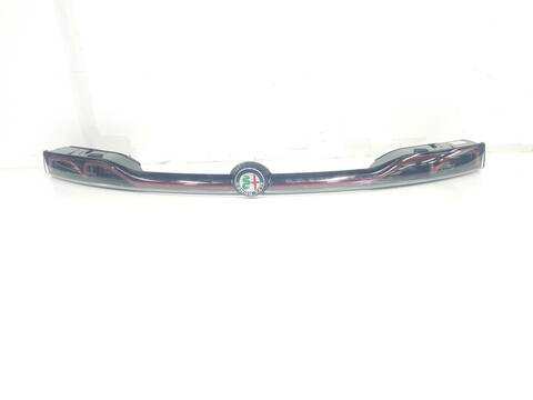 Piloto Trasero Central Alfa Romeo Tonale SPRINT