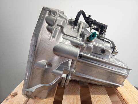 Foto 4ª: Caja Cambios Dacia Sandero 1.0 TCE 90 91CV 67KW (2022)