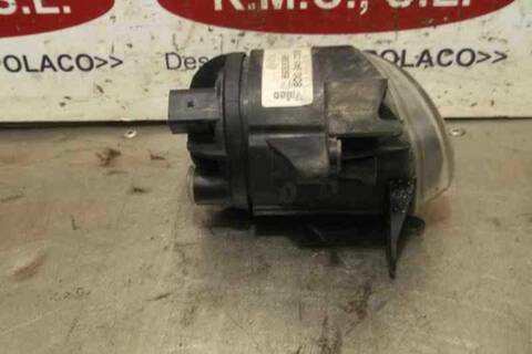 Foto 2ª: Faro Antiniebla Delantero Derecho Audi A4 1.8 BERLINA 125CV 92KW [APT] (1999)