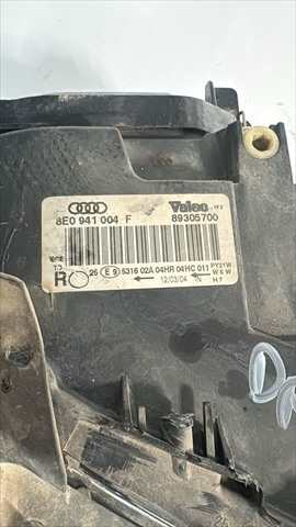 Foto 3ª: Faro Derecho Audi A4 1.9 TDI [D/AVF] (2004)