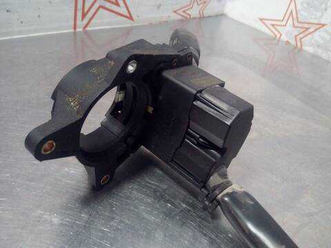 Foto 4ª: Mando Multifuncion Mercedes Clase C 160 180 202.018) BERLINA 122CV 90KW [G 111] (1993)