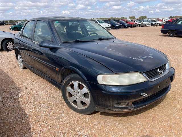 Foto 2ª: Puerta Delantera Derecha Opel Vectra 2.0 DTI 82CV [X20DTL] (2001)