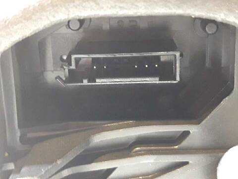 Foto 3ª: Cerradura Puerta Trasera Derecha Bmw Serie 5 518 530XD BERLINA 235CV 173KW [306D3] (2009)