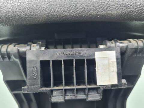 Foto 3ª: Consola Central Ford Focus EDITION 116CV 85KW [T1DA] (2015)
