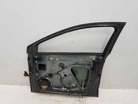 Foto 3ª: Puerta Delantera Derecha Seat Ibiza STYLE (2017)