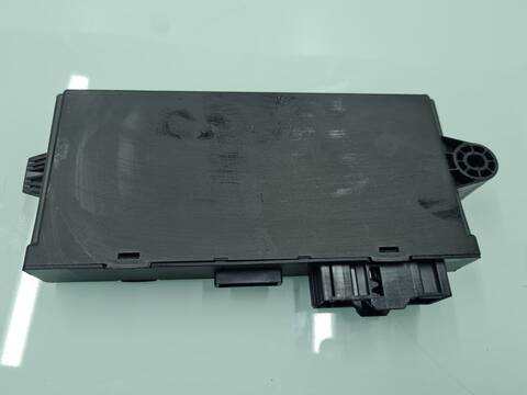 Foto 3ª: Centralita Motor ECU Bmw X1 SDRIVE 20D 177CV 130KW [N47D20C] (2012)