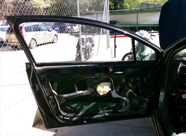 Foto 2ª: Puerta Delantera Izquierda Citroen C4 1.6 G 2004-2010 [NFU] (2005)