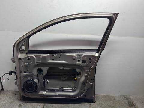 Foto 2ª: Puerta Delantera Derecha Nissan Qashqai GASOLINA (2009)