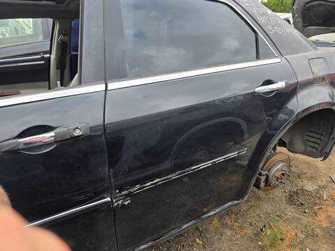 Puerta Trasera Izquierda Chrysler 300 3.0 CRD EXECUTIVE 218CV 160KW