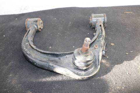 Brazo Suspension Delantero Derecho Toyota Land Cruiser 3.0 D4-D VX 163CV 120KW
