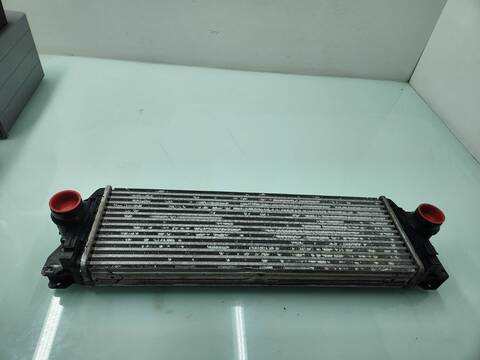 Intercooler Mercedes Sprinter 310/313/316 CDI 906.631/633/635/637) 95CV 70KW CAJA CERRADA