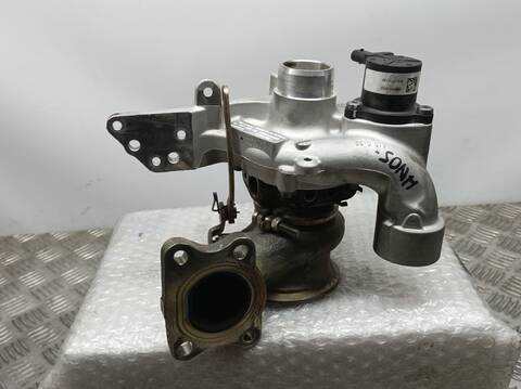 Foto 3ª: Turbocompresor Peugeot 208 1.2 12V E-THP - PURETECH 110CV 81KW [HN05] (2012)