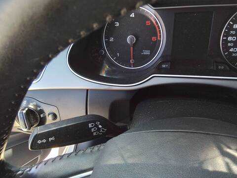 Foto 4ª: Mando Multifuncion Audi A4 2.0 16V TDI CLEAN DIESEL 150CV 110KW [CJCD] (2014)