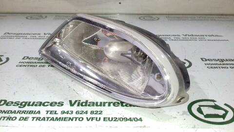 Foto 2ª: Faro Antiniebla Delantero Izquierdo Alfa Romeo 147 1.6 T.SPARK ECO DISTINCTIVE 105CV 77KW [AR37203] (2001)