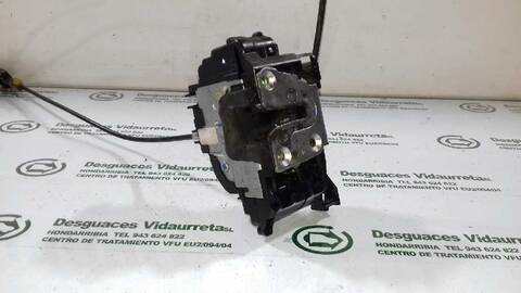 Cerradura Puerta Delantera Derecha Renault Clio 1.5 DCI DIESEL 106CV 78KW