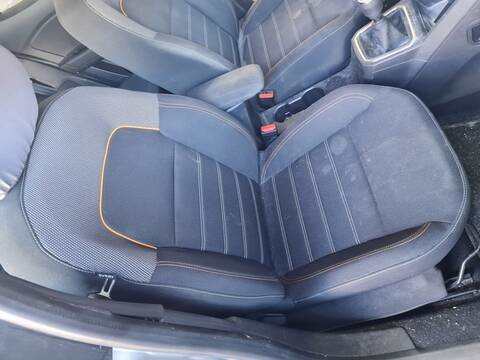 Asiento Delantero Derecho Dacia Sandero STEPWAY ESSENTIAL 91CV 67KW