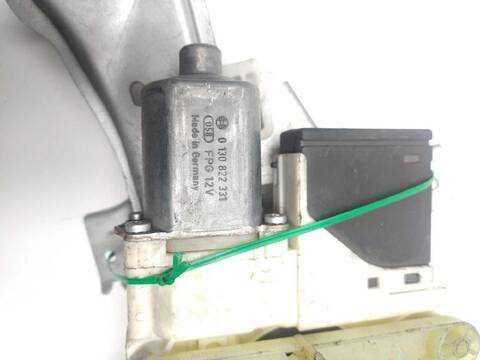 Foto 3ª: Elevalunas Manual Trasero Derecho Renault Megane 1.9 DCI BZ0N BZ0J) 131CV (2008)
