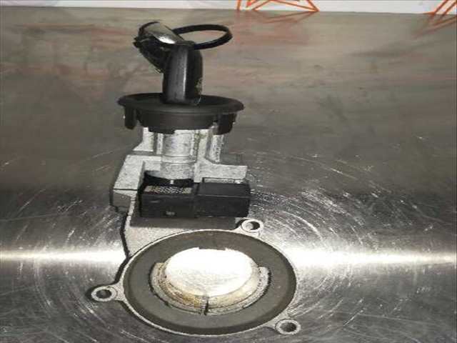 Foto 3ª: Antirrobo Opel Corsa VERSION INDEFINIDA (2006)