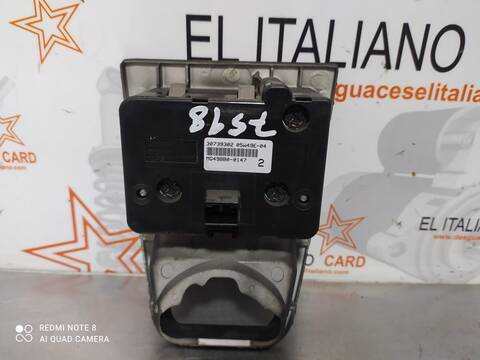 Foto 2ª: Mando Luces Volvo XC 90 D5 OCEAN RACE 185CV 136KW [D5244T4] (2006)