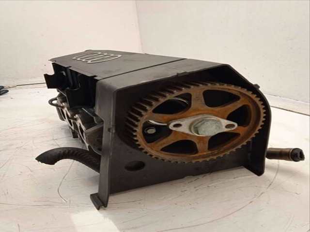 Foto 2ª: Culata Audi A6 2.6 V6 CAT ABC) BERLINA 150CV 110KW (1996)