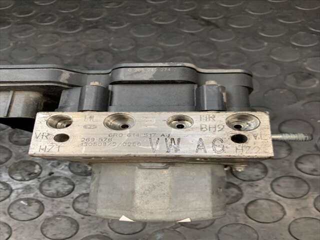 Foto 2ª: Centralita Abs Volkswagen Polo 1.200 TDI 75CV/55KW 0CV [CFW] (2013)