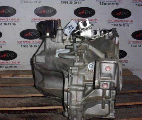 Foto 3ª: Caja Cambios Mitsubishi ASX VERSION INDEFINIDA (2014)