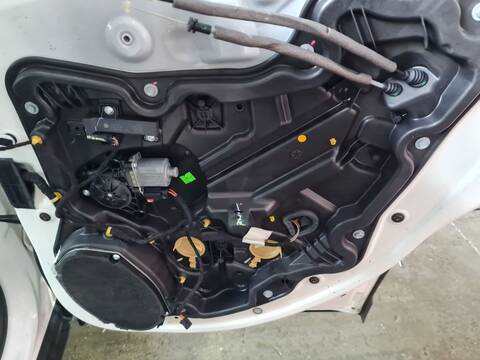 Elevalunas Manual Trasero Derecho Jeep Compass LIMITED 4X4 140CV 103KW