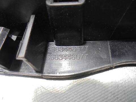 Foto 2ª: Maneta Interior Trasera Derecha Peugeot 5008 1.6 HDI FAP 112CV 82KW [9H05] (2012)