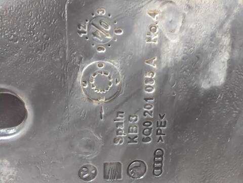 Foto 3ª: Deposito de Combustible Volkswagen Polo 1.9 SDI 64CV [ASY] (2001)