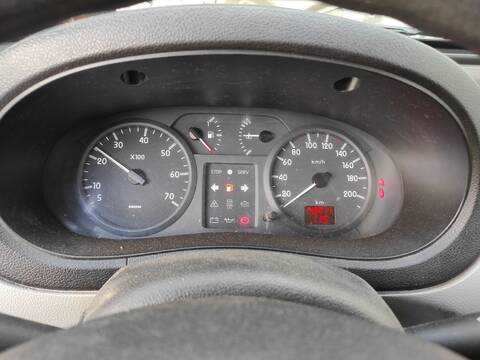 Cuadro de Instrumentos Renault Kangoo D7F710
