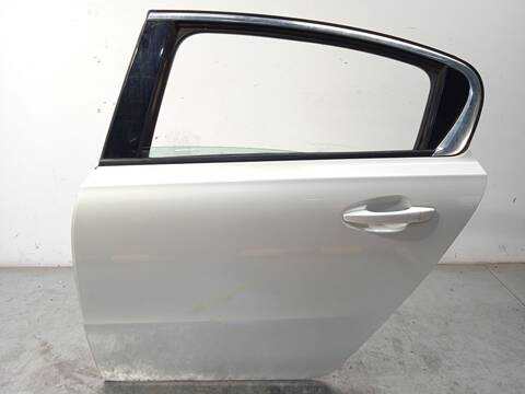 Puerta Trasera Izquierda Peugeot 508 2.0 HDI 140CV 103KW