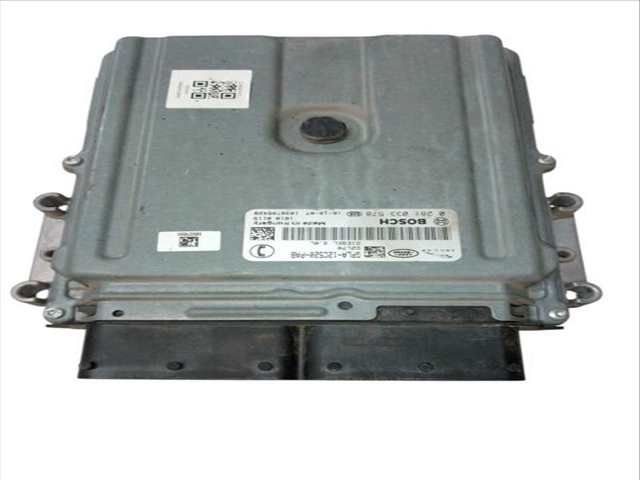 Centralita Motor ECU Jaguar F Pace 3.0 SDV6 AWD