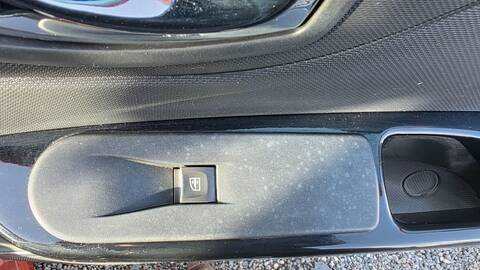 Botonera Elevalunas Renault Captur ZEN 90CV 66KW