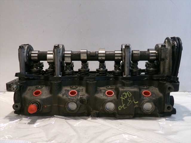 Foto 3ª: Culata Nissan Vanette 2.3 D CARGO,1995-2002 [LD23G] (2000)