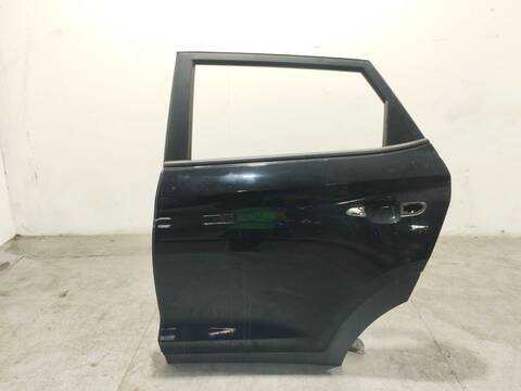 Foto 2ª: Puerta Trasera Izquierda Hyundai Tucson 1.7 CRDI 116CV 85KW [D4FD] (2015)